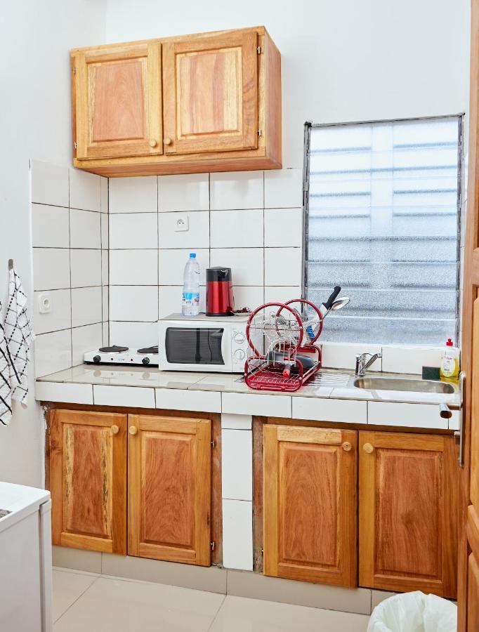 L'Immeuble Queen M.N.M Douala Exteriör bild